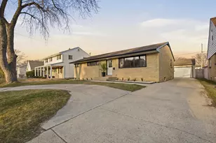 5440 N Navajo Ave, Glendale, WI 53217 - Photo 27