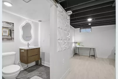 5440 N Navajo Ave, Glendale, WI 53217 - Photo 7