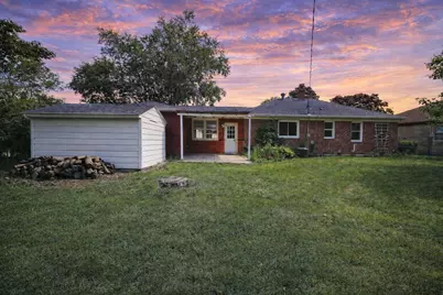 2618  James Blvd, Racine, WI 53403 - Photo 5