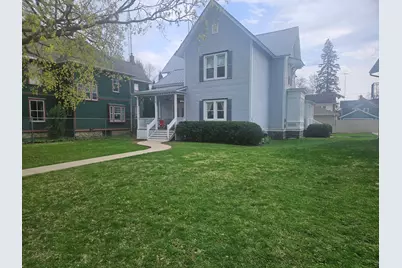 1128  Wisconsin St, Lake Geneva, WI 53147 - Photo 1