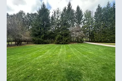 W309N174  Maple Ave, Delafield, WI 53188 - Photo 21