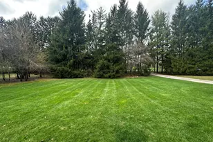 W309N174 Maple Ave, Delafield, WI 53188 - Photo 21