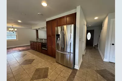 W309N174  Maple Ave, Delafield, WI 53188 - Photo 5