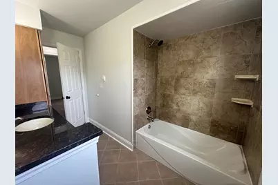 W309N174  Maple Ave, Delafield, WI 53188 - Photo 15