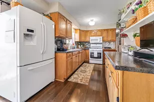 217 Grant St, Caledonia, MN 55921 - Photo 7