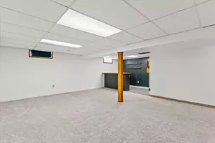 4129 S Kingan Ave, Saint Francis, WI 53235 - Photo 19