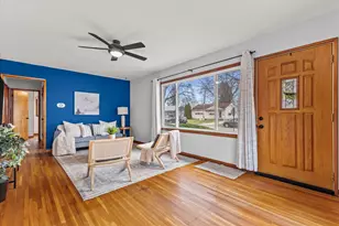 4129 S Kingan Ave, Saint Francis, WI 53235 - Photo 3