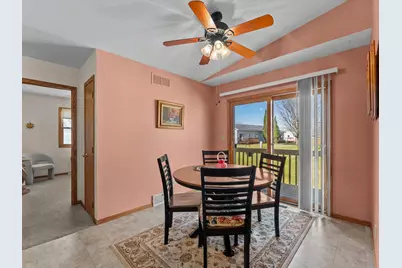 1737  Cedar Ct, Manitowoc, WI 54220 - Photo 7