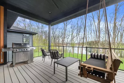 815 N English Settlement Ave, Racine, WI 53105 - Photo 17