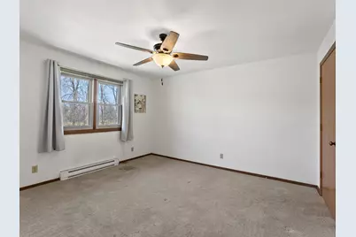 910 E Cedar Ave #403, Manitowoc, WI 54220 - Photo 11