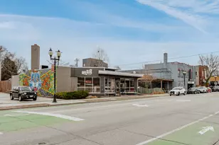 2320 N 68th St, Wauwatosa, WI 53213 - Photo 29