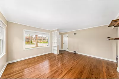 2320 N 68th St, Wauwatosa, WI 53213 - Photo 5