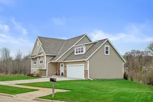 261 Cardinal Dr, Sullivan, WI 53178 - Photo 21