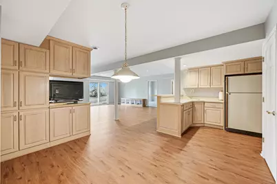 215  Kirkham Ct, Brookfield, WI 53045 - Photo 29
