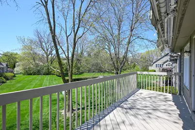 215  Kirkham Ct, Brookfield, WI 53045 - Photo 11