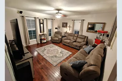 517 E Union St, Oconomowoc, WI 53027 - Photo 3