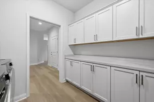 832 N Verona Cir, Grafton, WI 53024 - Photo 17