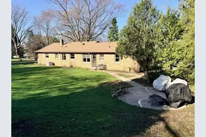 4480 N 150th St, Brookfield, WI 53005 - Photo 13