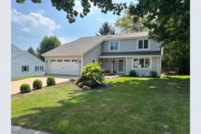 625  Morningside Ct, Saukville, WI 53080 - Photo 1