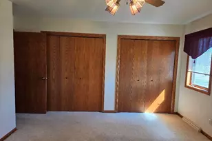 2233 Knuell St, Manitowoc, WI 54220 - Photo 13
