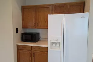 2233 Knuell St, Manitowoc, WI 54220 - Photo 5
