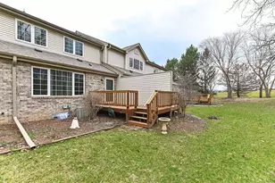 1915 Mallard Pointe Cir, Waukesha, WI 53189 - Photo 27