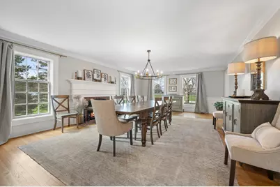 W289N3344  Lost Creek Ct, Delafield, WI 53072 - Photo 9