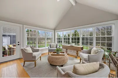 W289N3344  Lost Creek Ct, Delafield, WI 53072 - Photo 11