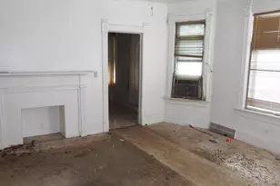2734 N 10th St, Milwaukee, WI 53206 - Photo 5