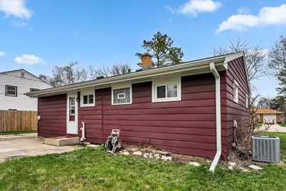 3731  St Andrews Blvd, Racine, WI 53405 - Photo 25