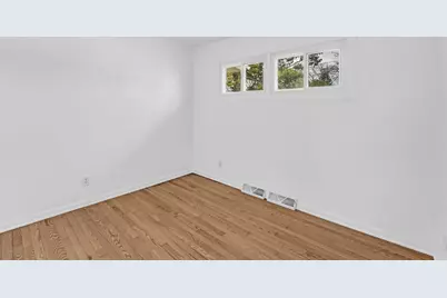 3731  St Andrews Blvd, Racine, WI 53405 - Photo 9