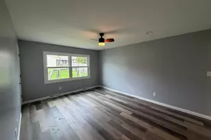 5934 Regency Hills Dr, Racine, WI 53406 - Photo 15