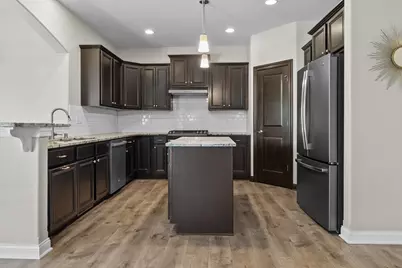 4725  Copper Leaf Blvd, Racine, WI 53403 - Photo 9