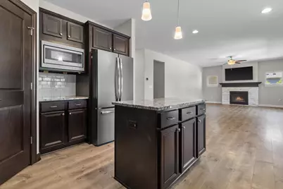 4725  Copper Leaf Blvd, Racine, WI 53403 - Photo 11