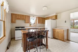 2007 Plymouth St, New Holstein, WI 53061 - Photo 7