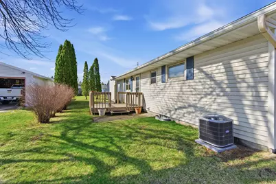 716  David Ave, Sheboygan Falls, WI 53085 - Photo 25