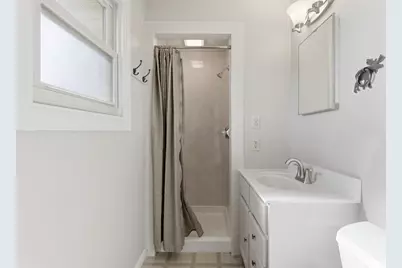 716  David Ave, Sheboygan Falls, WI 53085 - Photo 13