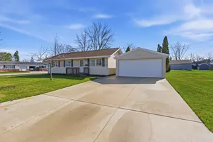 716 David Ave, Sheboygan Falls, WI 53085 - Photo 27