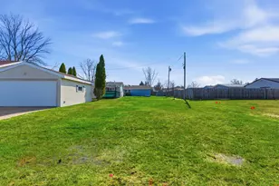 716 David Ave, Sheboygan Falls, WI 53085 - Photo 29