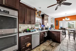 2328 Brookstone Ln, Waukesha, WI 53188 - Photo 25