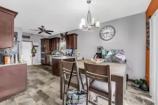 2328 Brookstone Ln, Waukesha, WI 53188 - Photo 17