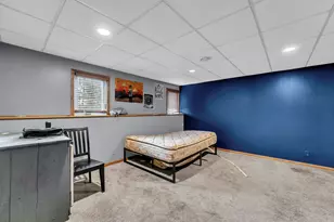 2328 Brookstone Ln, Waukesha, WI 53188 - Photo 47