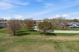 1126 Autumn Dr, West Bend, WI 53090 - Photo 19