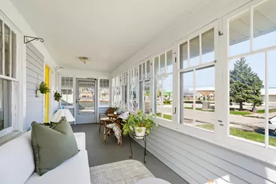 2123  27th St, Kenosha, WI 53140 - Photo 3