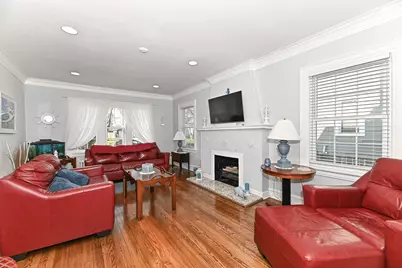 520  74th St, Kenosha, WI 53143 - Photo 9