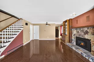 445 W Chestnut St, Burlington, WI 53105 - Photo 3