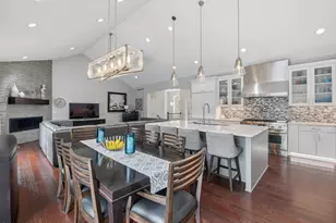 N42W33420 Glen View Ct, Nashotah, WI 53058 - Photo 11