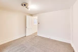 212 Kenosha St, Walworth, WI 53184 - Photo 23