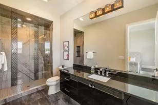 14122 N Saddlebrook Cir, Mequon, WI 53097 - Photo 31