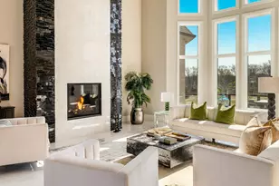 14122 N Saddlebrook Cir, Mequon, WI 53097 - Photo 5